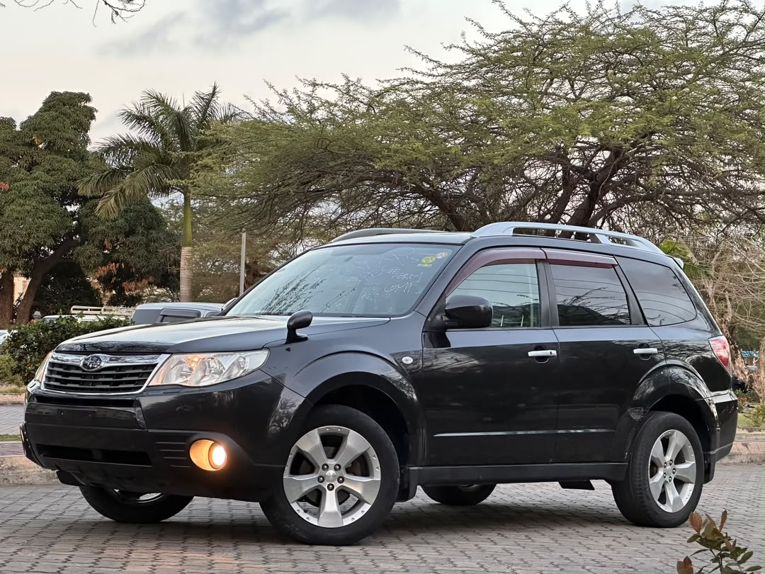 SUBARU FORESTER thumbnail 3